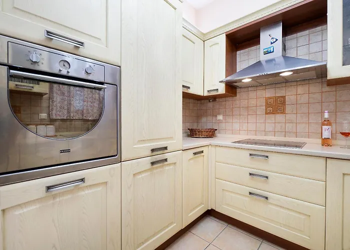 Apartment Purple Chania *