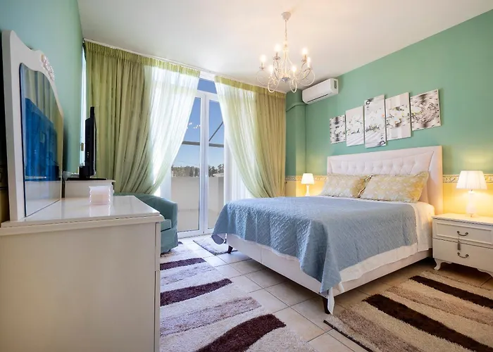 Purple Chania * Chania (Crete)